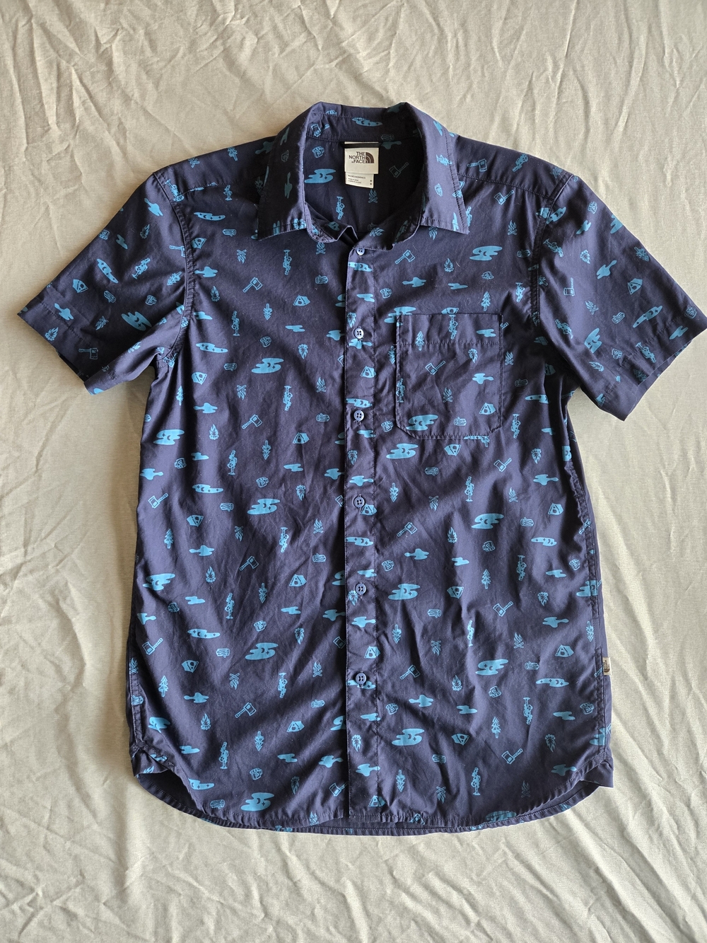 The North Face Men's Baytrail Short Sleeve Printed Button Down Shirt